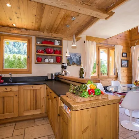 Chalet Les Periades شاليه